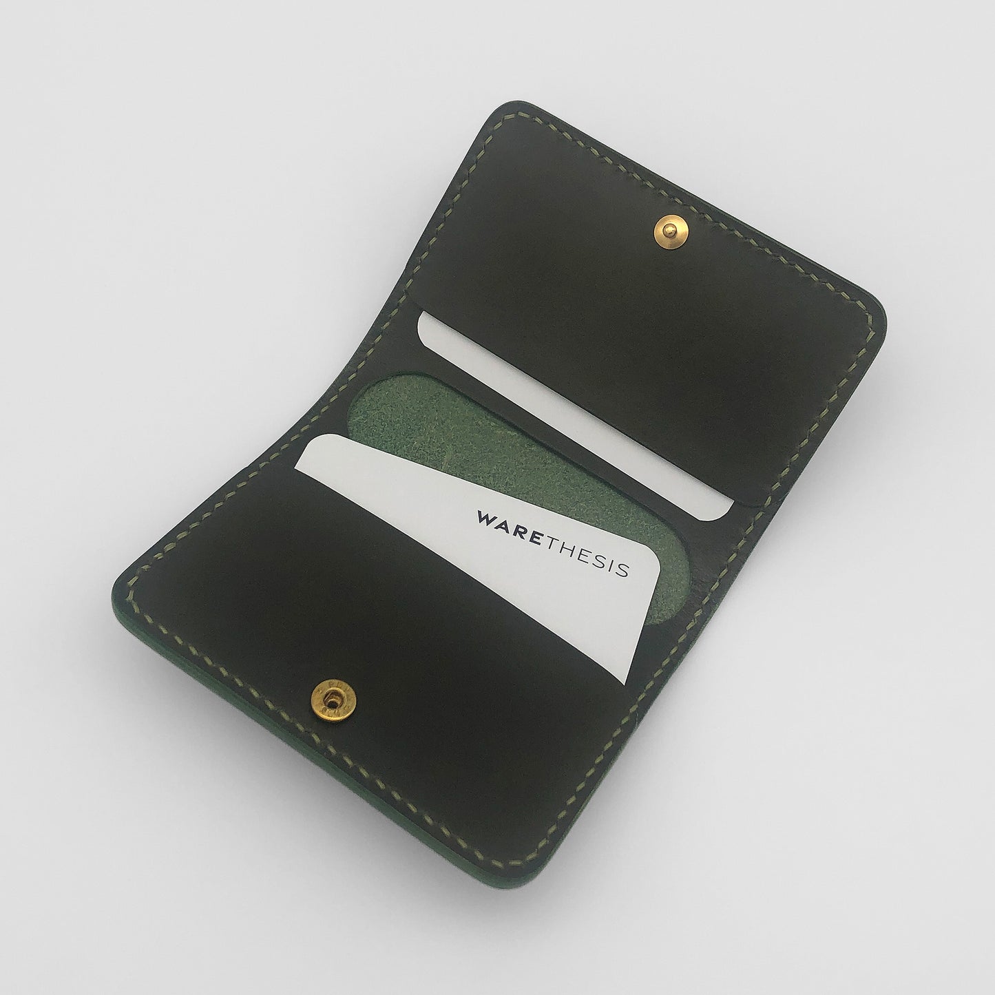 BI-FOLD CARD HOLDER